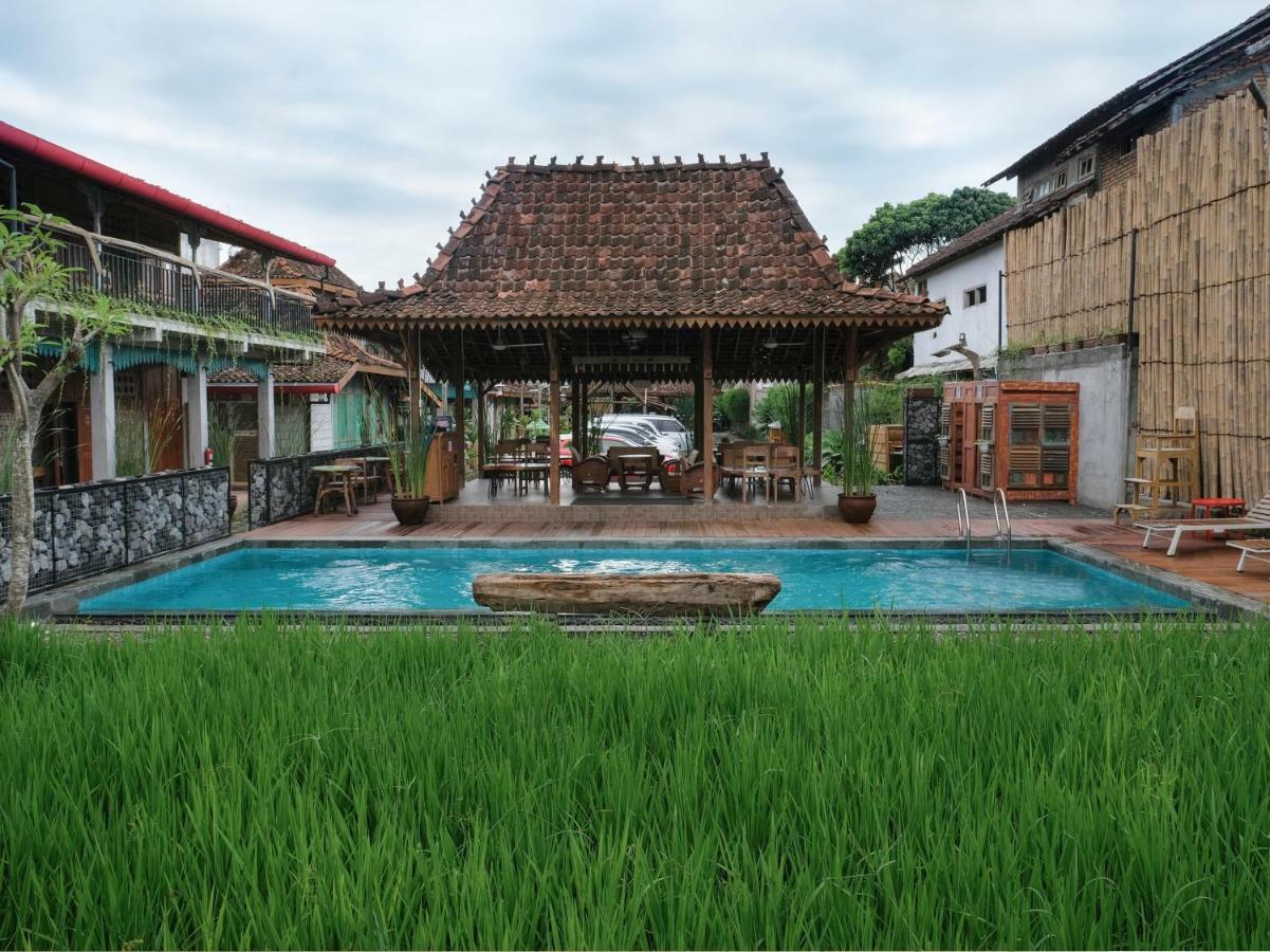 Kampung Lawasan Heritage Cottage Maguwo Eksteriør bilde