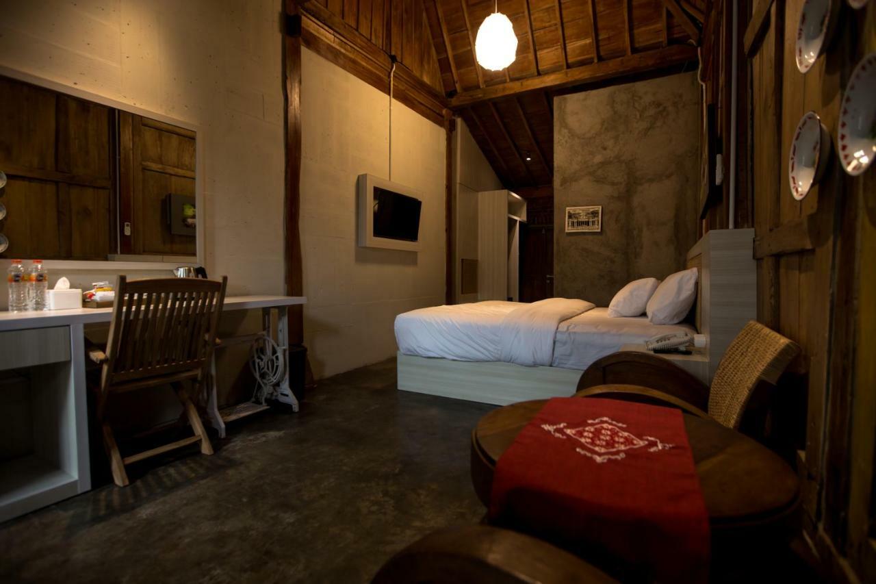 Kampung Lawasan Heritage Cottage Maguwo Eksteriør bilde